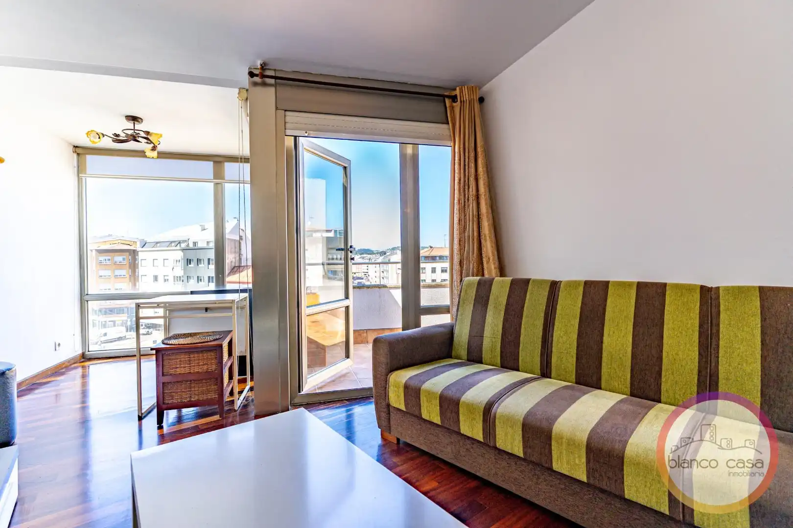 Living room of Flat for sale in Carballo  with Heating, Terrace and Storage room