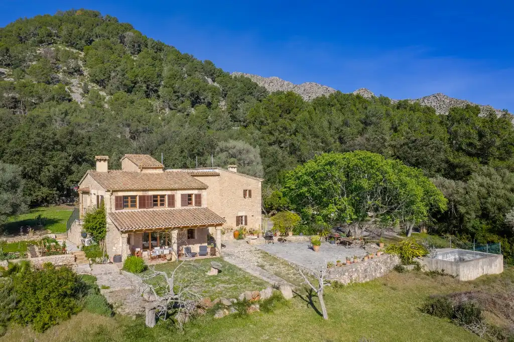 Casa rustica con piscina in vendita a Pollença Poble, imagen 2