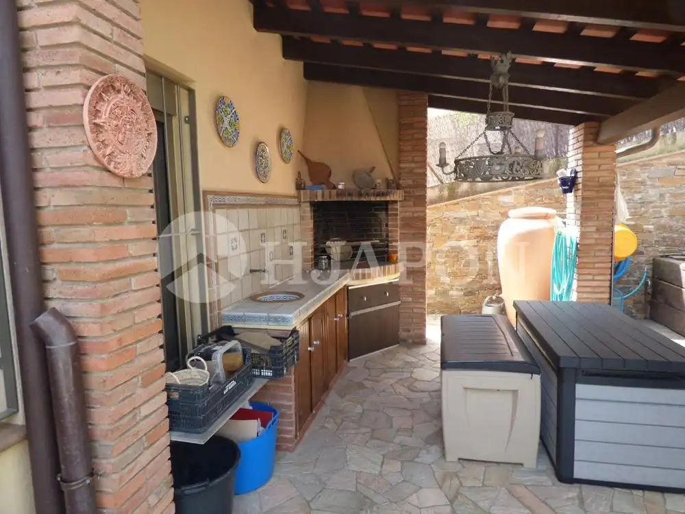 Cuina de Casa o xalet en venda en Teià amb Calefacció, Jardí privat i Terrassa