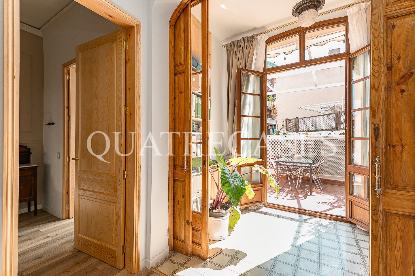 Bedroom of Flat for sale in  Barcelona Capital  with Air Conditioner, Parquet flooring and Terrace