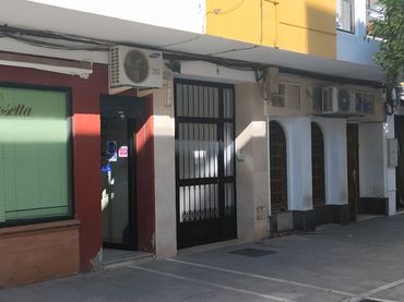 Locale commerciale in vendita a Calle Virgen de la Soledad 6