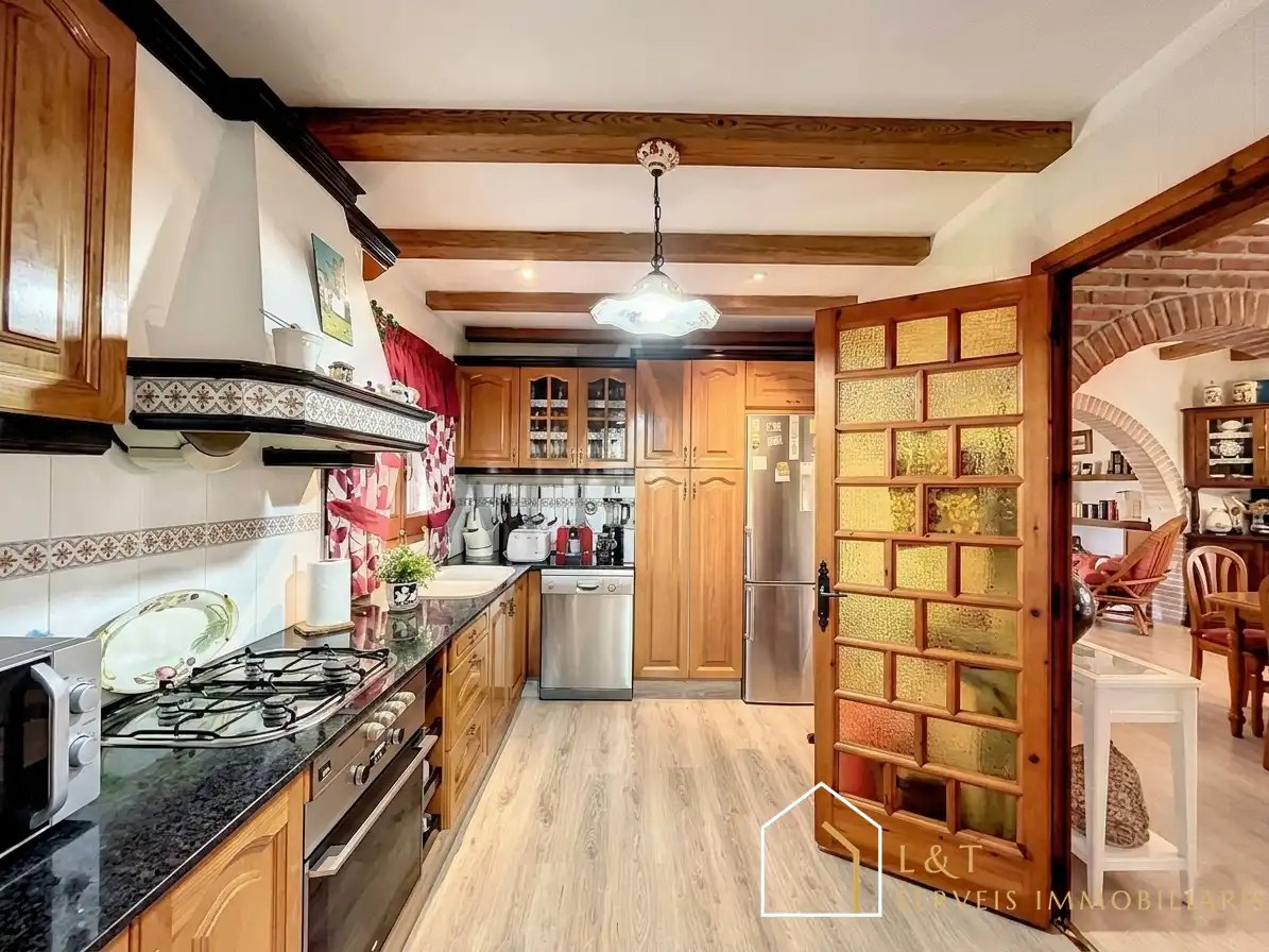 Cocina de Casa o chalet en venta en Vallgorguina con Calefacción, Jardín privado y Parquet