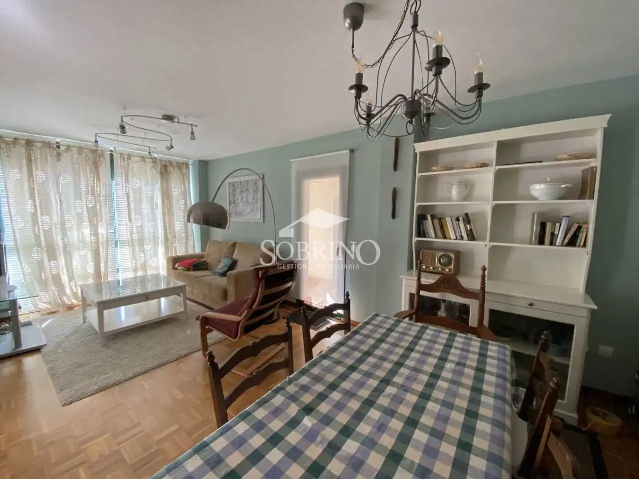 Sala de estar de Piso en venta en Ribadedeva con Calefacción, Trastero y Balcón