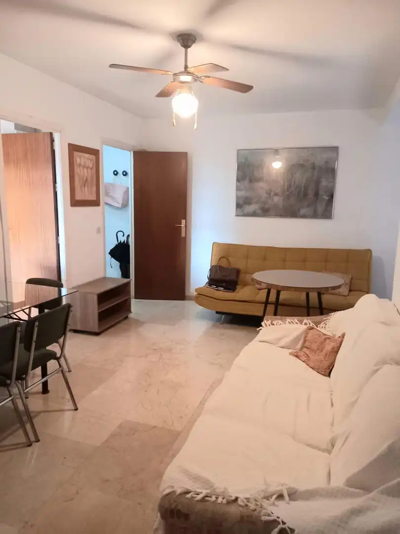 Sala de estar de Piso de alquiler en Córdoba con Aire acondicionado, Calefacción y Trastero