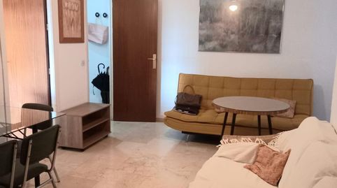 Foto 2 de Piso de alquiler en Ciudad Jardín - Zoco, Córdoba Capital