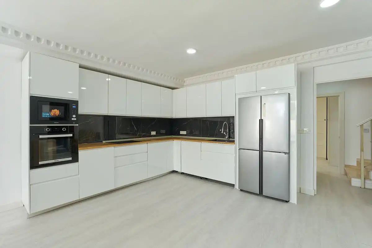 Kitchen of Detached homes for sale in Marbella  with Air Conditioner, Private garden and Terrace