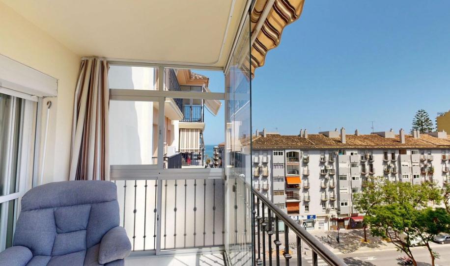 Photo 1 of Flat for sale in Playa de los Boliches, Málaga