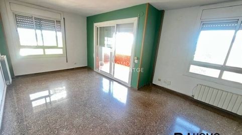Photo 2 of Flat for sale in Calle Batllevell, Creu Alta, Sabadell