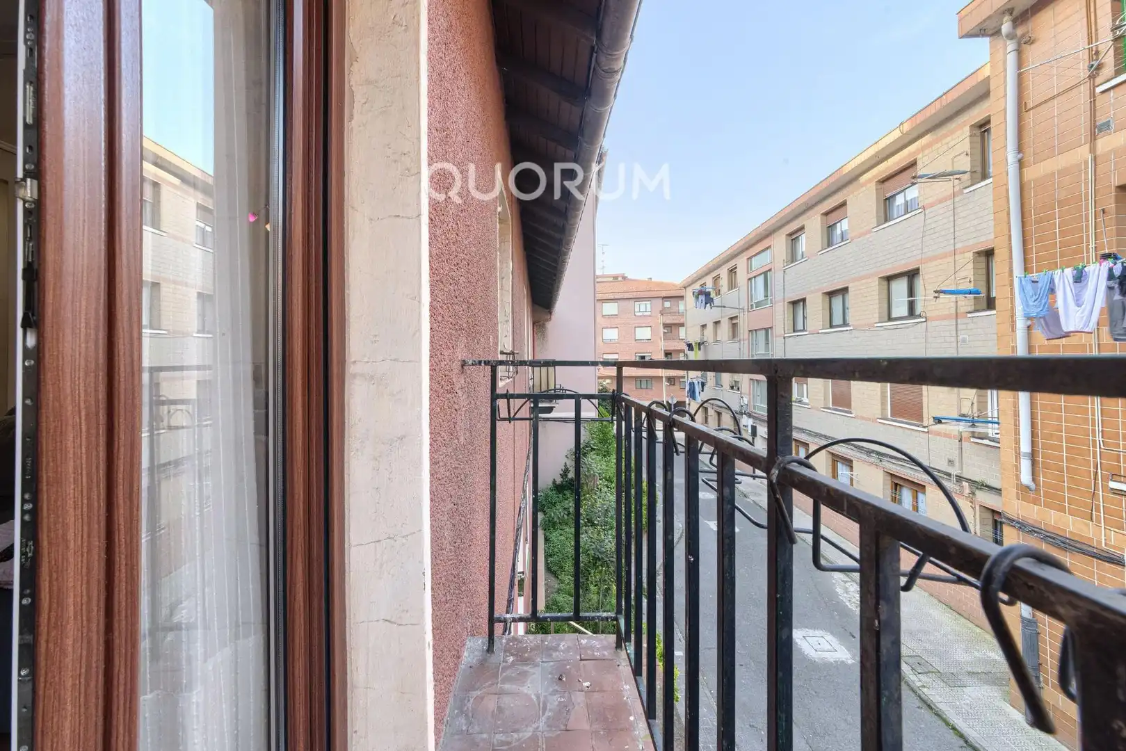 Terraza de Piso en venta en Basauri  con Calefacción y Balcón