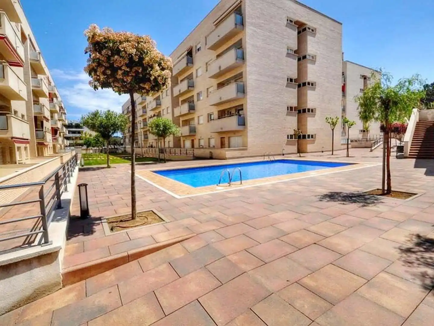 Swimming pool of Flat for sale in Lloret de Mar  with Air Conditioner, Terrace and Furnished