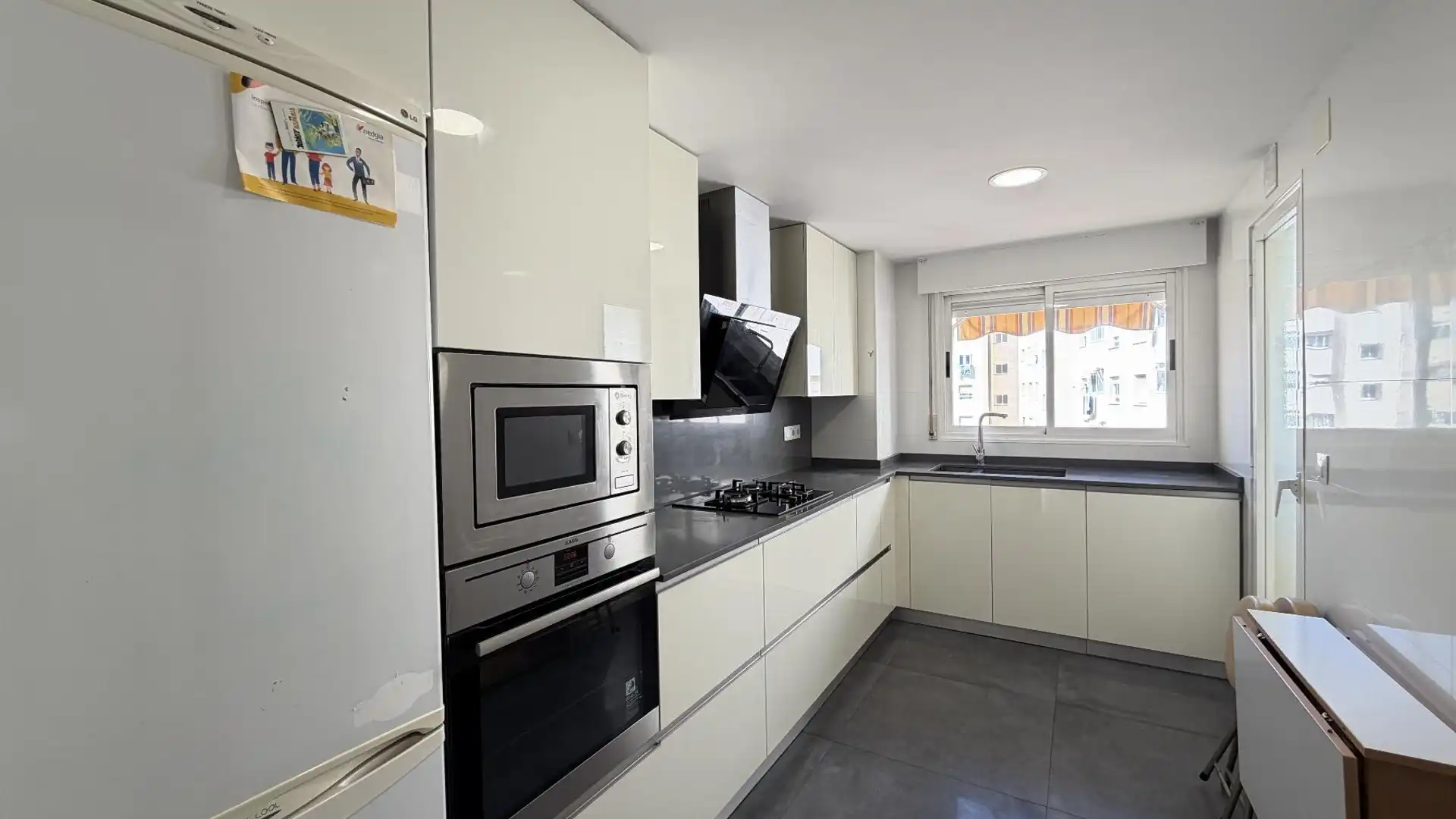 Kitchen of Flat for sale in Castellón de la Plana / Castelló de la Plana  with Air Conditioner, Heating and Balcony