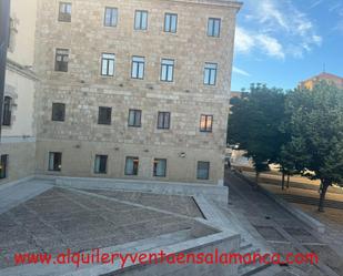 Vista exterior de Pis en venda en Salamanca Capital amb Terrassa i Balcó