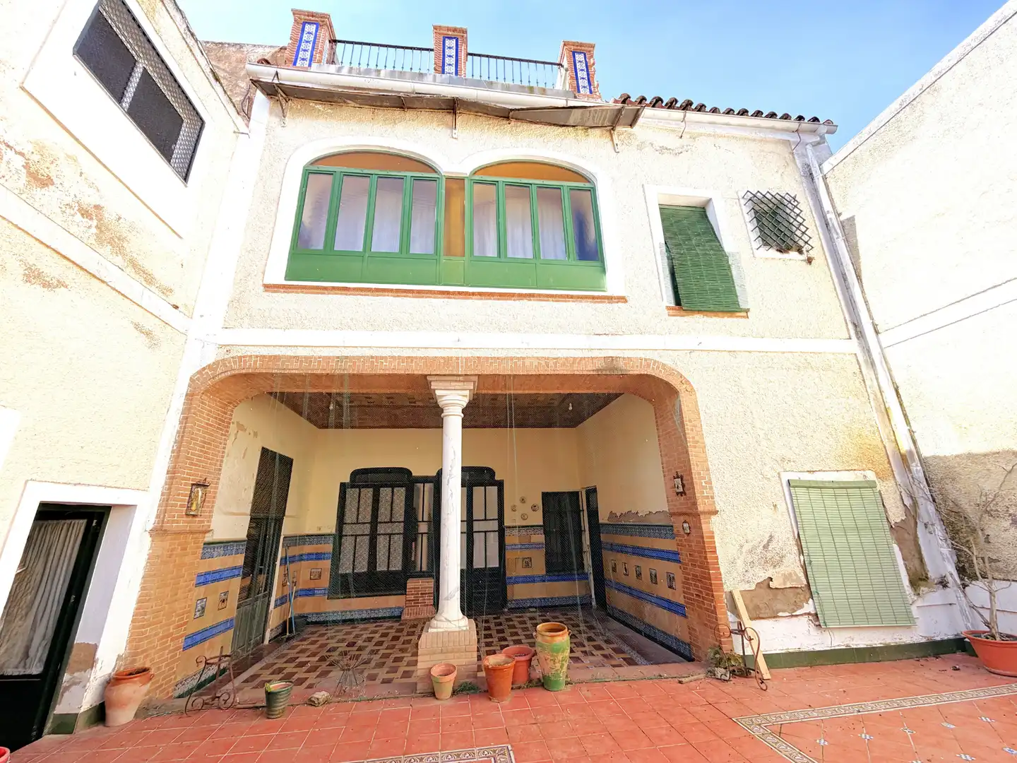 Vista exterior de Casa adosada en venda en Zafra amb Aire condicionat i Balcó