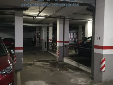Individual for sale in Calle Nogal 12