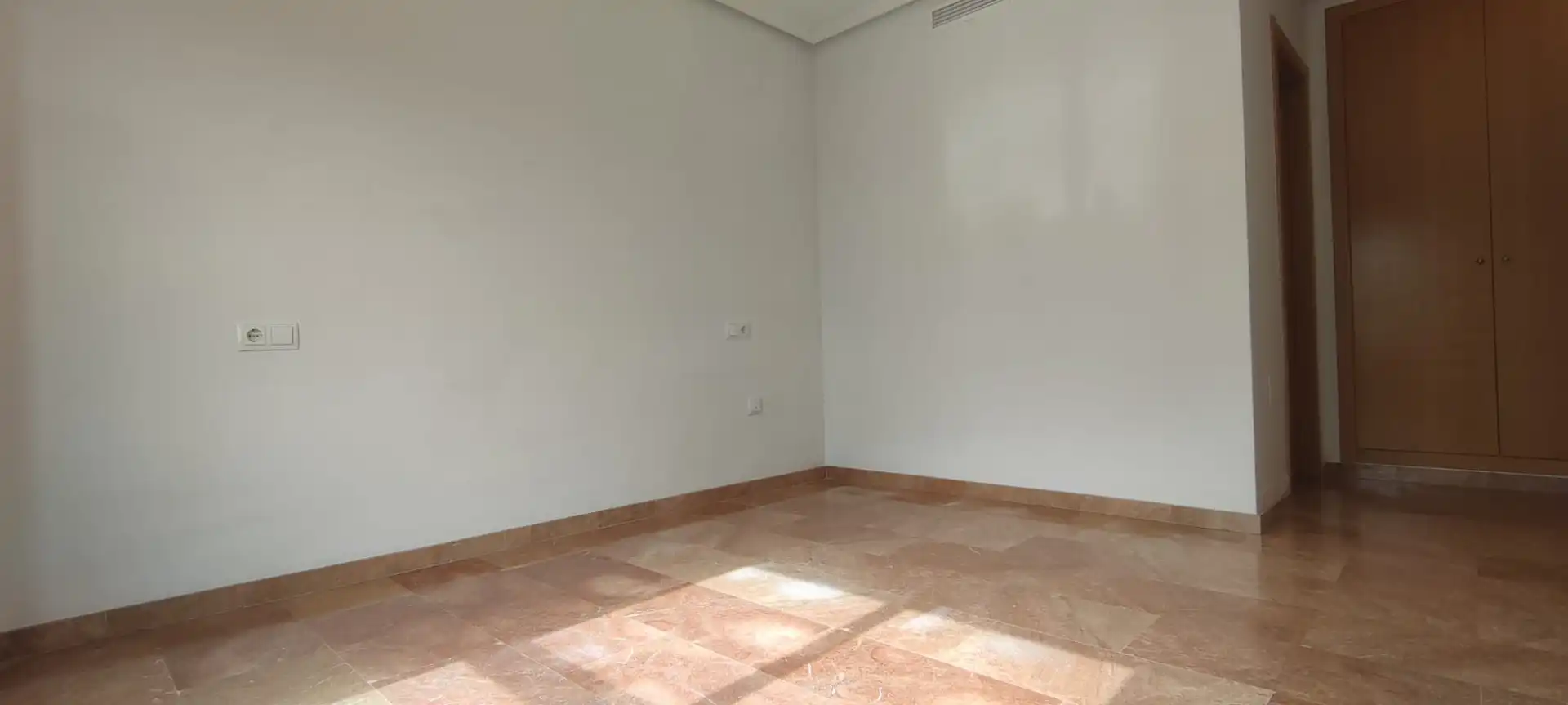 Flat for rent in Alcoy / Alcoi  with Heating, Terrace and Storage room
