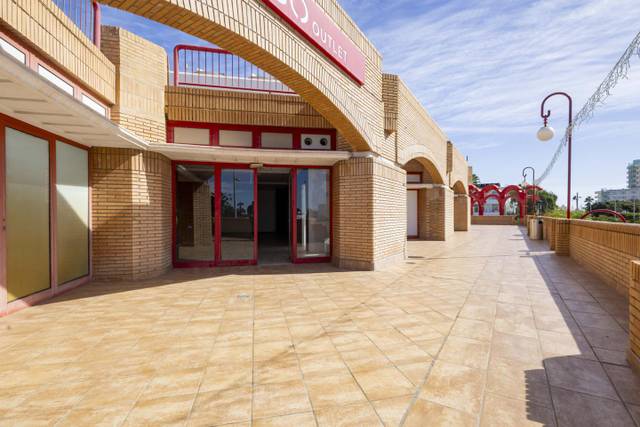 Local comercial en Alquiler en Gran Bretaña en San Eugenio Bajo