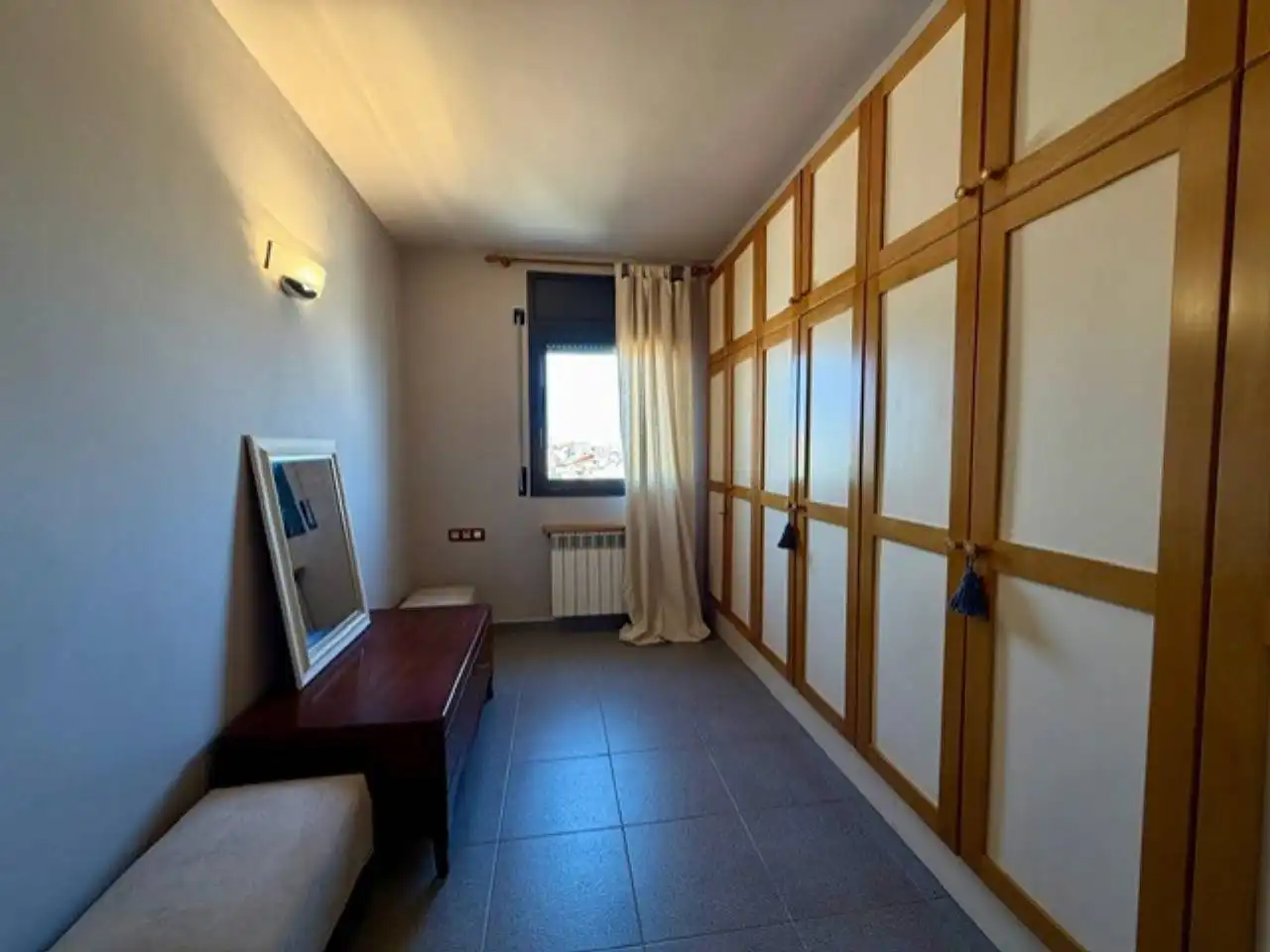 Habitación de Piso de alquiler en Sabadell con Aire acondicionado, Calefacción y Parquet
