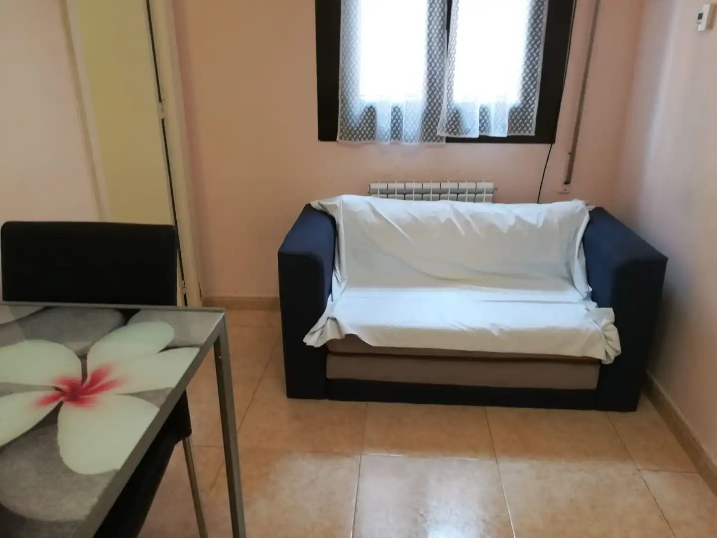 Living room of Apartments for rent in Toledo  with Air Conditioner, Heating and Furnished