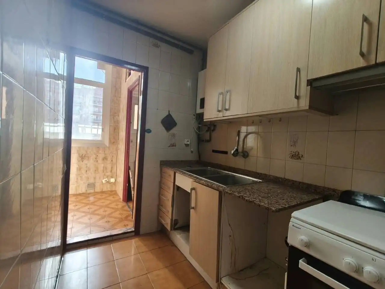 Flat with terrace for sale in Calle Cabestany, imagen 30