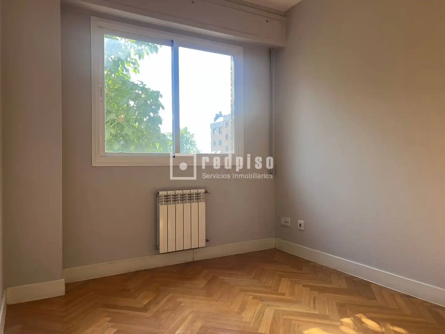 Piso con piscina en venta en del Talgo 226, imagen 4