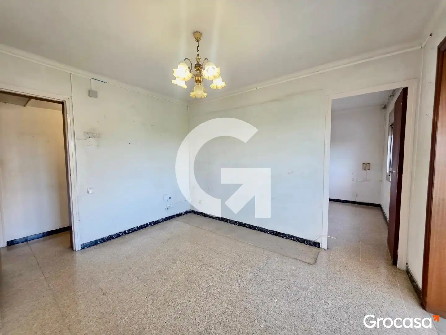Bedroom of Flat for sale in Cornellà de Llobregat  with Air Conditioner, Heating and Oven