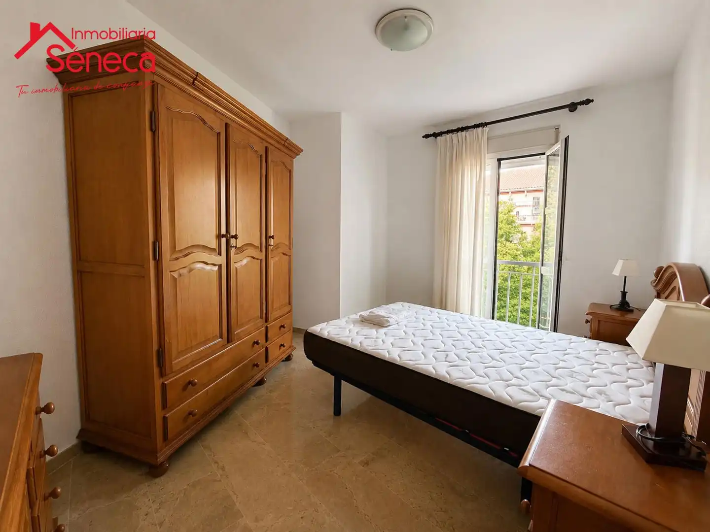 Habitación de Piso de alquiler en Córdoba con Aire acondicionado, Calefacción y Amueblado