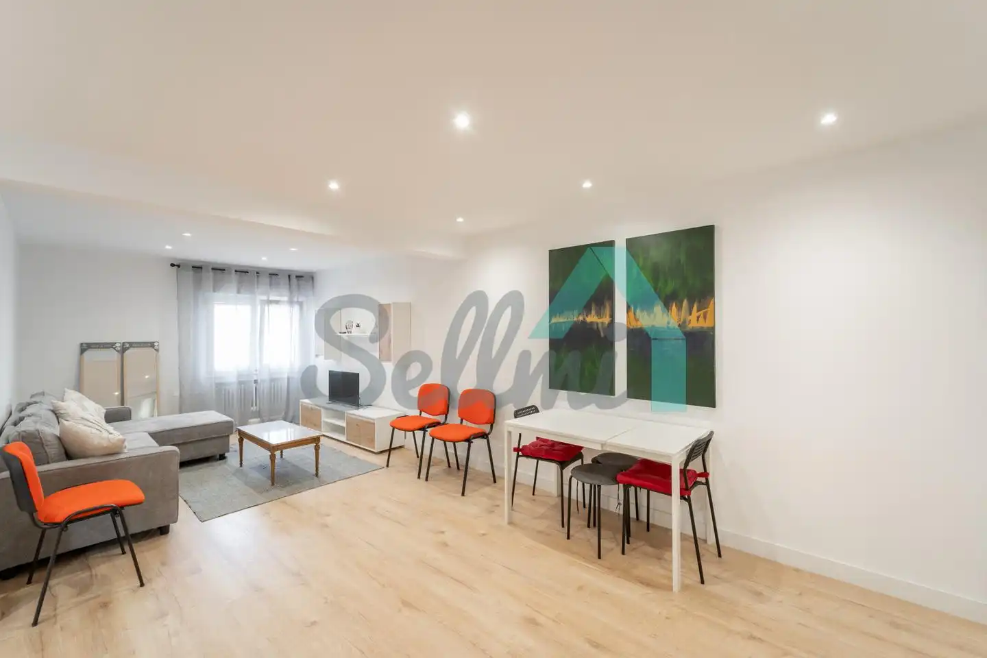 Flat with lift to rent in Calle Fernando Alonso Díaz, imagen 2