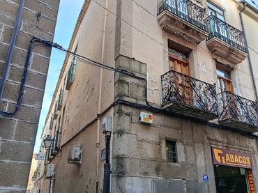 Duplex con balcone in vendita a Calle Rey 2