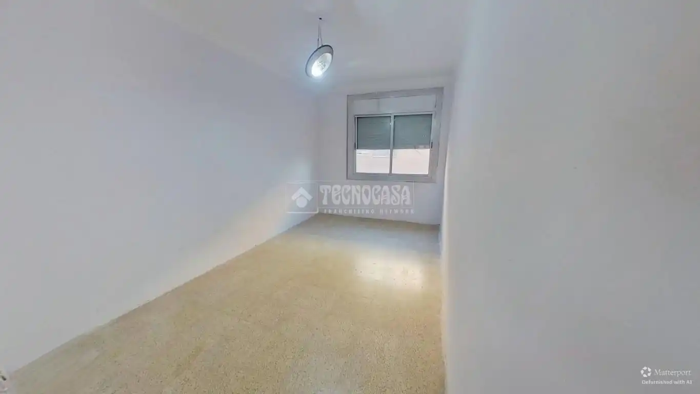 Bedroom of Flat for sale in Sabadell  with Heating and Parquet flooring