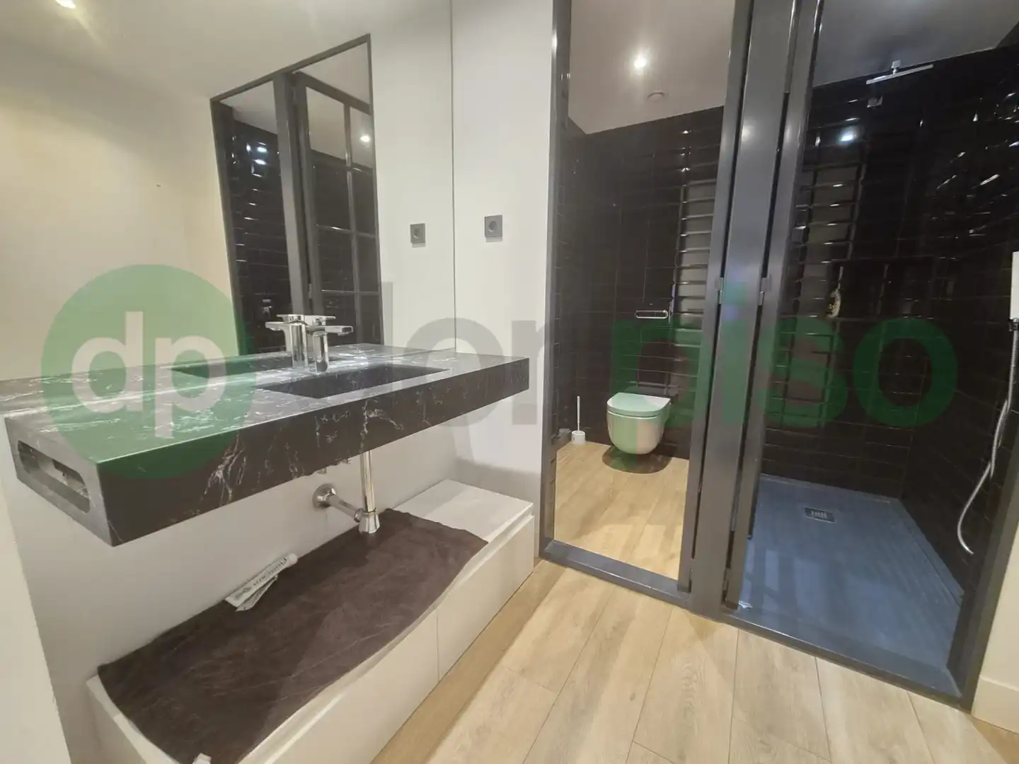 Baño de Piso en venta en Madrid con Aire acondicionado, Calefacción y Terraza