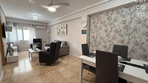 Foto 3 de Pis en venda a Carrer D'alcanyís, Torrefiel, Valencia