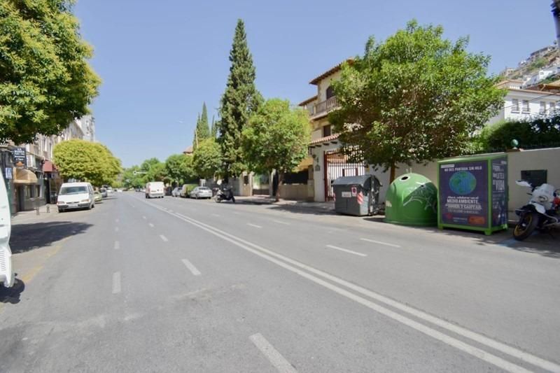 Exterior view of Apartment for sale in  Granada Capital