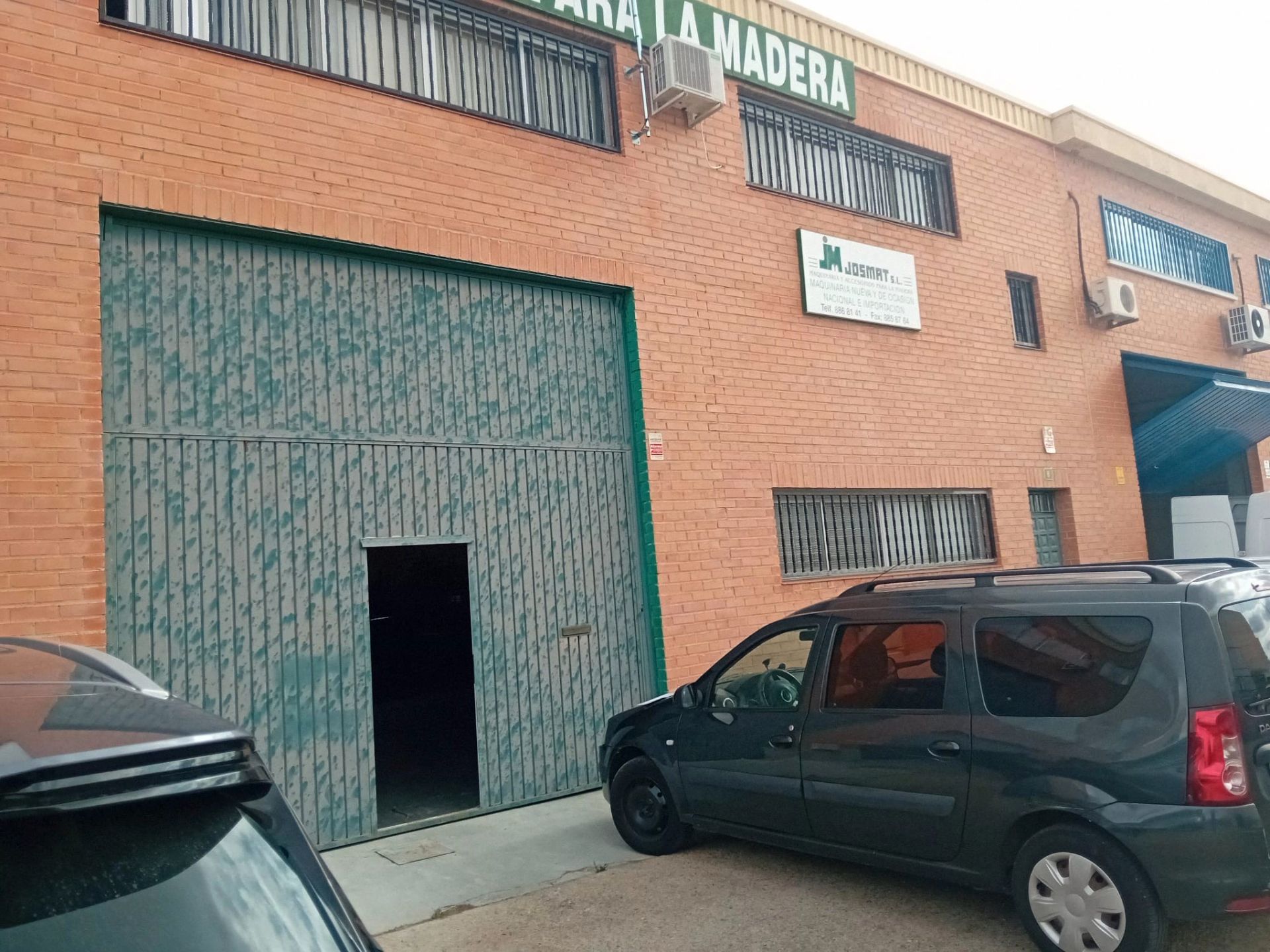 Industrial buildings for sale in Calle Londres, 11, Torres de la Alameda