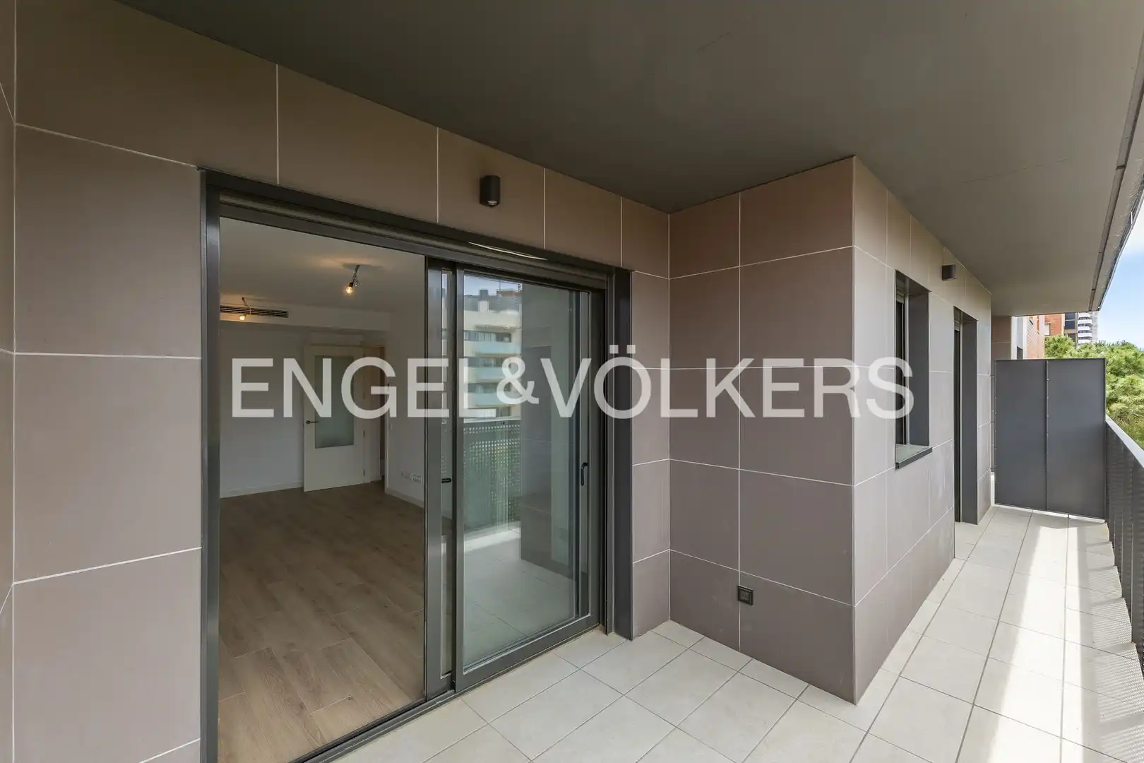 Balcony of Flat for rent in Esplugues de Llobregat  with Air Conditioner, Heating and Parquet flooring