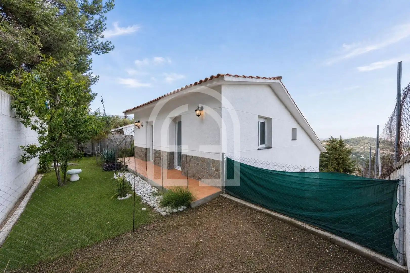 Vista exterior de Casa o chalet en venta en Sant Fost de Campsentelles con Calefacción, Jardín privado y Terraza