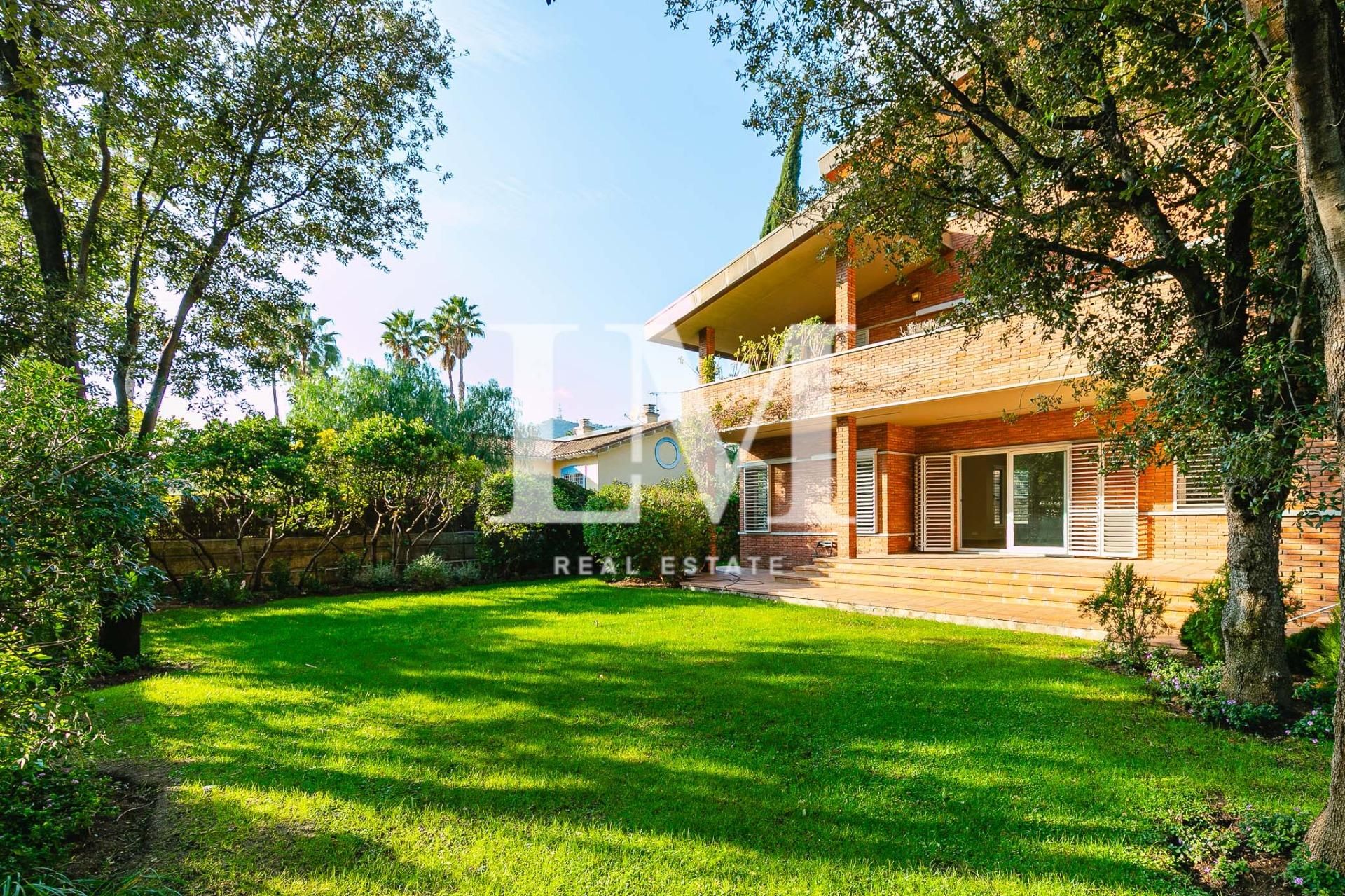 Jardí de Casa o xalet de lloguer en  Barcelona Capital amb Aire condicionat, Calefacció i Jardí privat