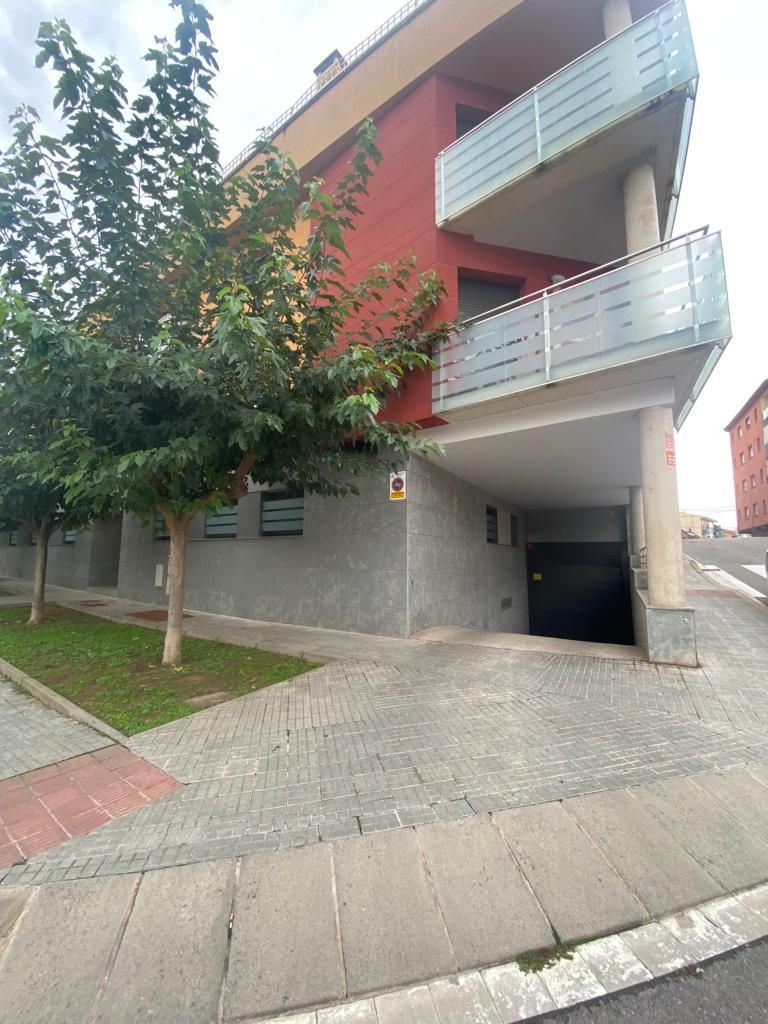 Garage to rent in Carrer del Puigsacalm, 68, Torelló