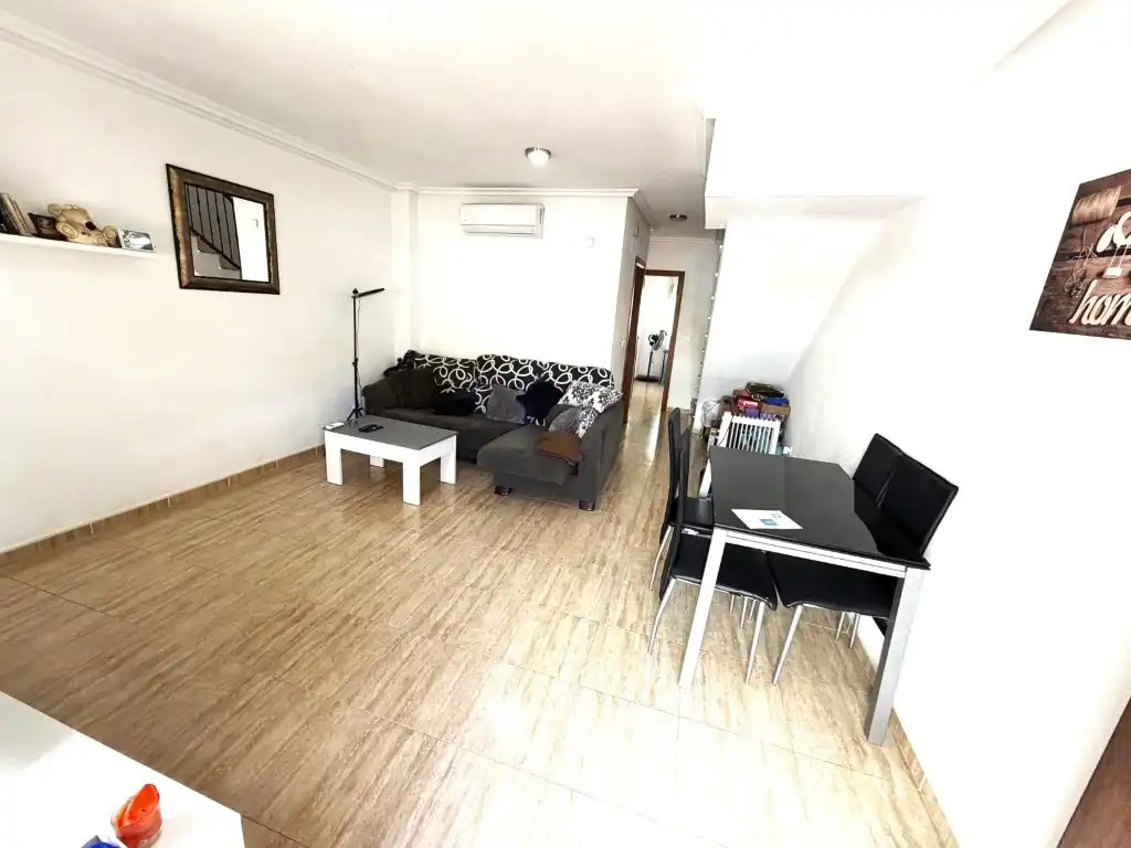 Sala de estar de Dúplex en venta en La Unión