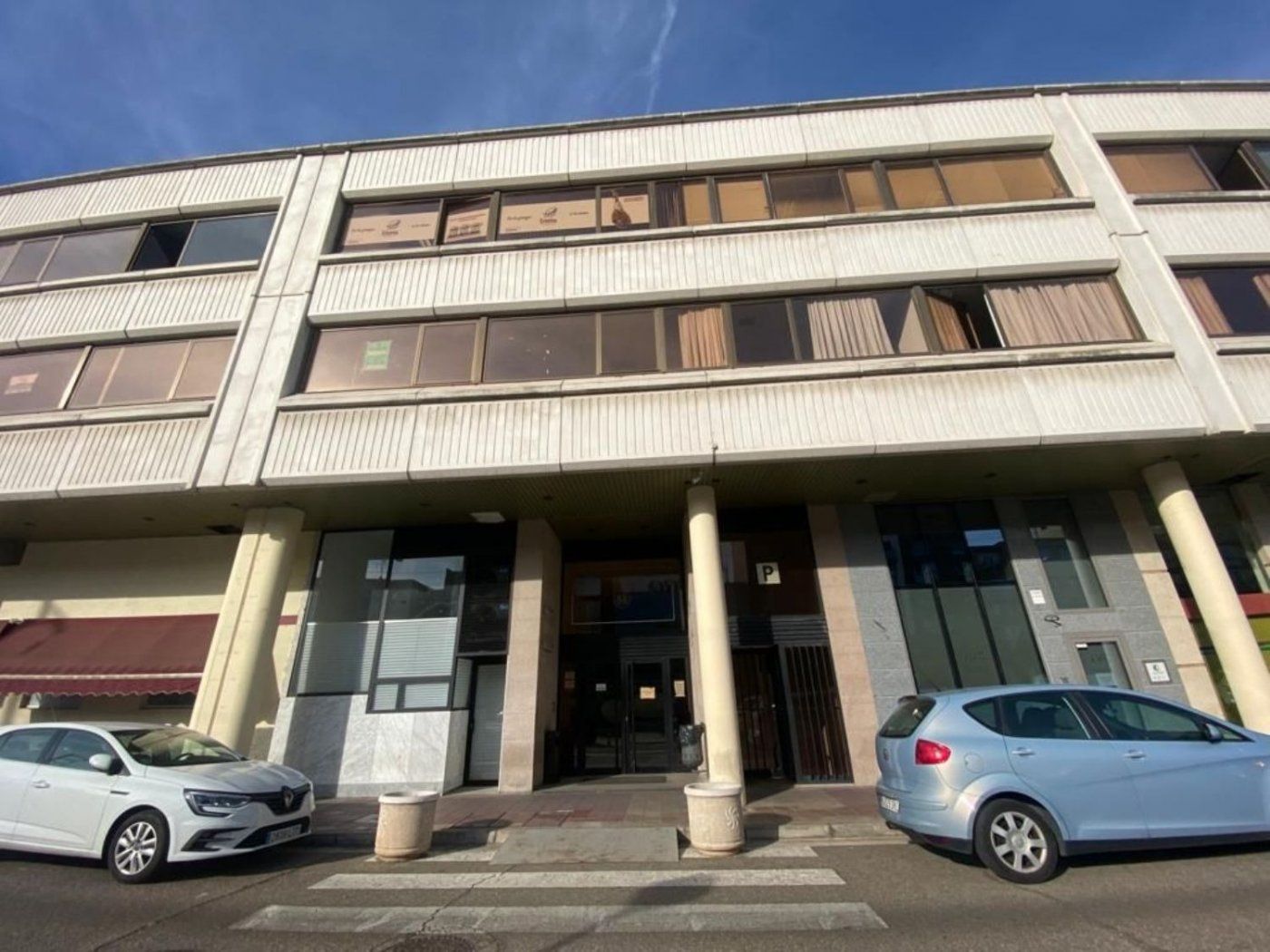 Vista exterior de Oficina en venda en Valladolid Capital amb Aire condicionat i Calefacció