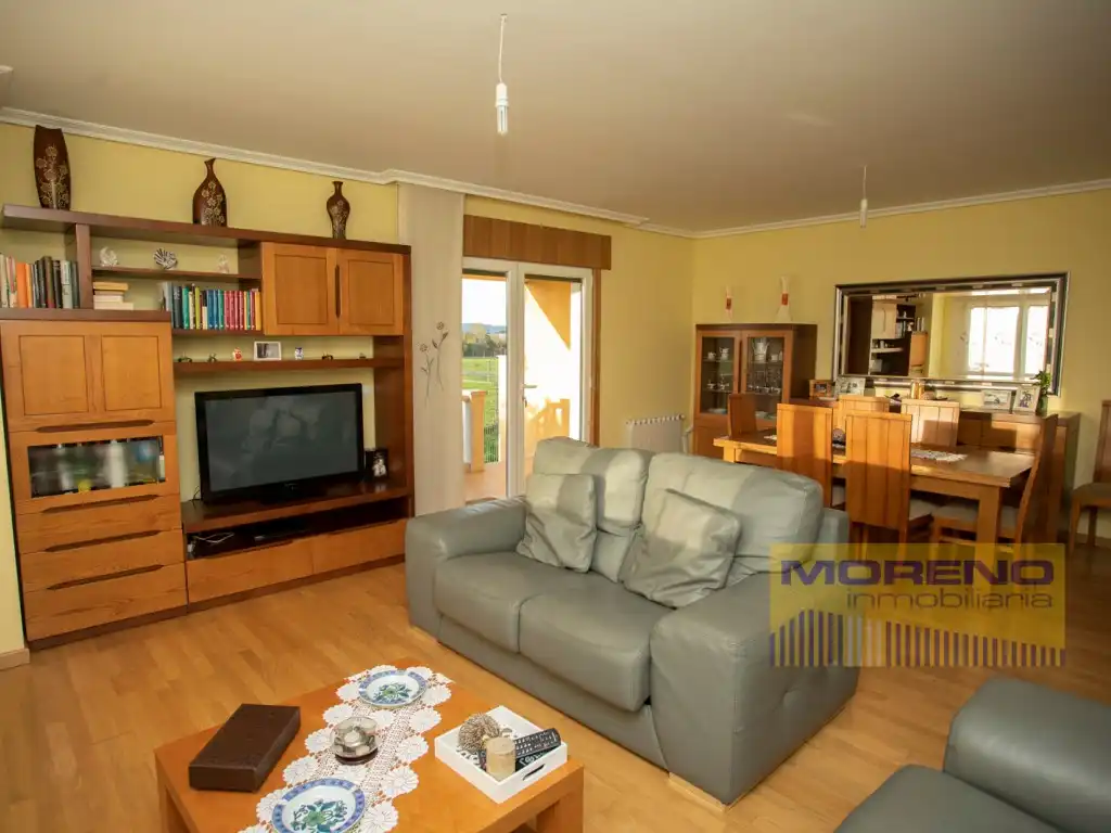 Sala d'estar de Casa o xalet en venda en Sarria