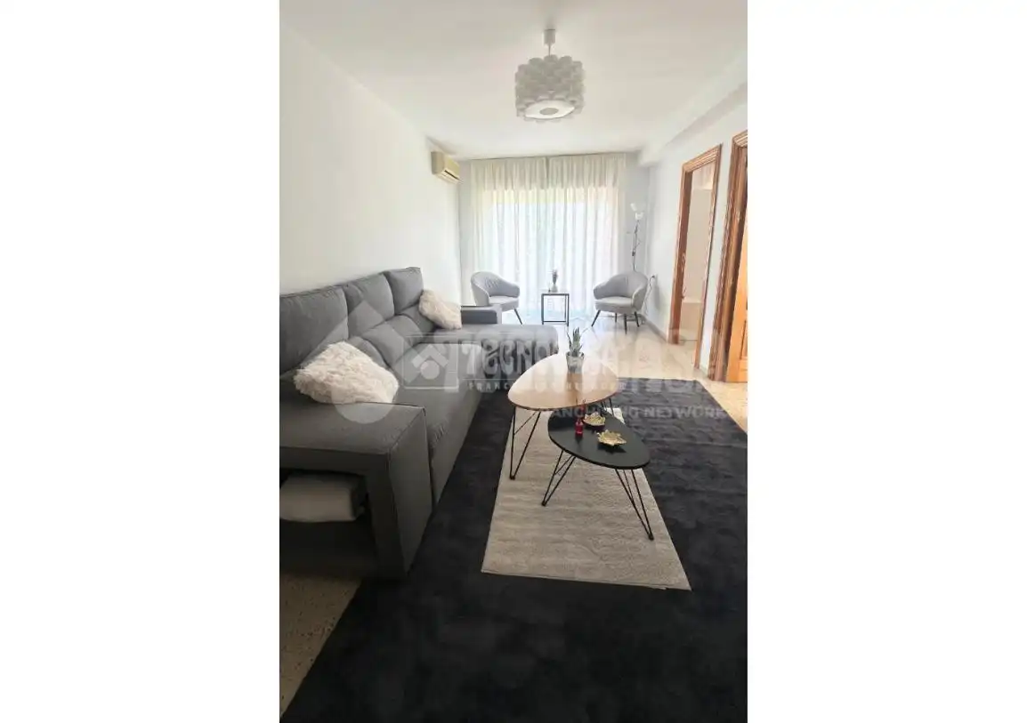 Living room of Flat for rent in Granada  with Terrace and Balcony