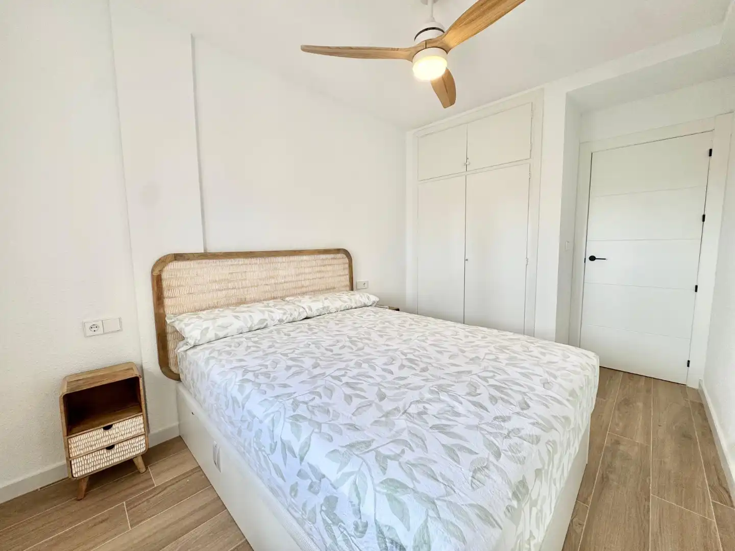 Schlafzimmer von Wohnungen zur Miete in San Javier mit Klimaanlage, Terrasse und Schwimmbad