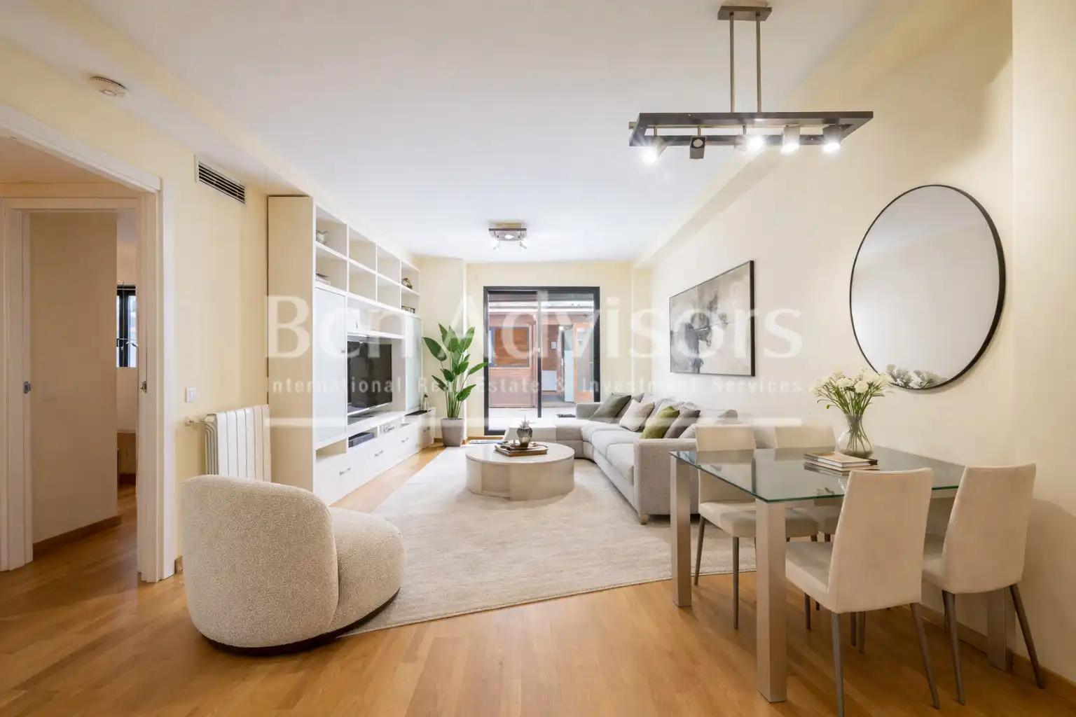 Living room of Flat for sale in Barcelona  with Air Conditioner, Heating and Parquet flooring