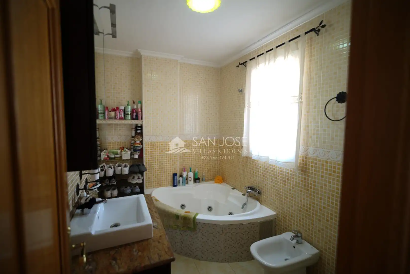 Bathroom of Detached homes for sale in Aspe  with Air Conditioner, Heating and Private garden