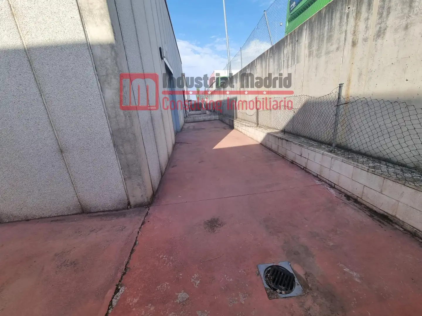 Aparcament de Nau industrial de lloguer en Rivas-Vaciamadrid