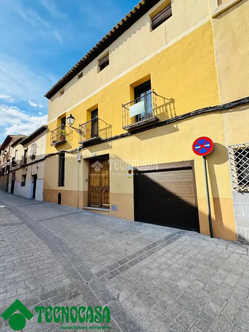 Exterior view of Houses for sale in  Toledo Capital  with Air Conditioner, Heating and Terrace