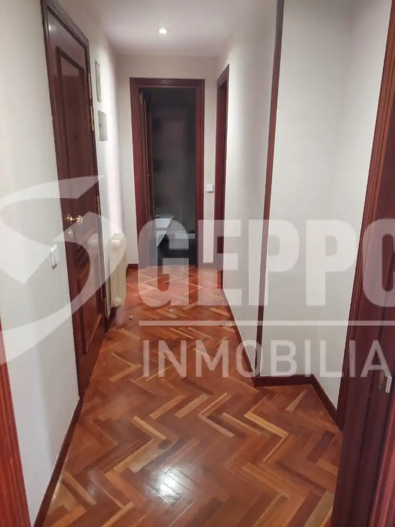 Apartament de lloguer en Alcalá de Henares amb Calefacció, Terrassa i Piscina comunitària
