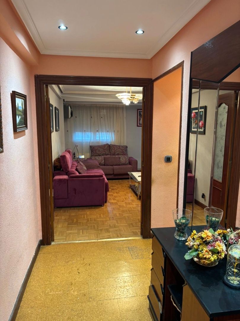 Living room of Flat for sale in Burgos Capital  with Heating and Terrace