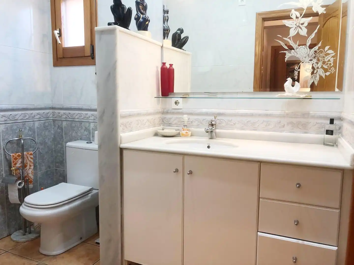 Baño de Casa o chalet de alquiler en Dénia con Aire acondicionado, Calefacción y Jardín privado