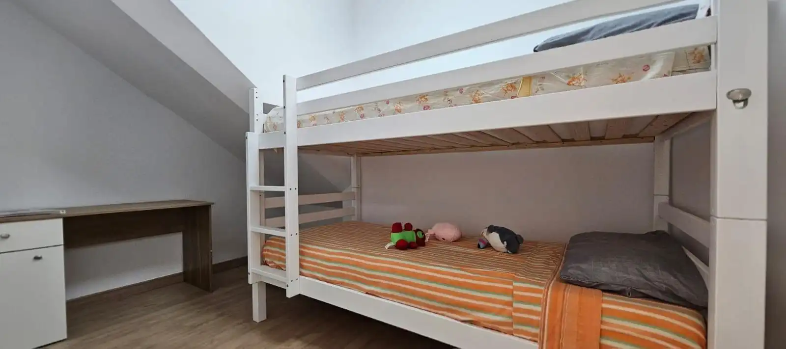 Schlafzimmer von Wohnungen zum Verkauf in Arona mit Möbliert und Gemeinschaftspool